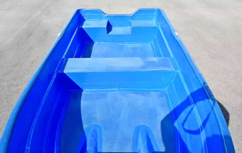 Стеклопластиковая лодка Neman-340 (тримаран) в Грозном