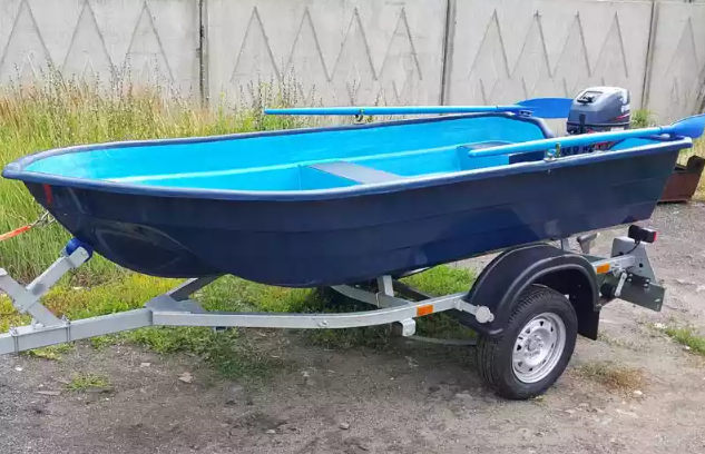 Стеклопластиковая лодка Neman-340 (тримаран) в Грозном