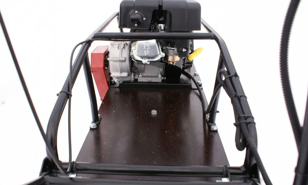 Мотобуксировщик БТС «МАЛЕК» 380/7 БЕЗ э/зап. Б/У в Грозном