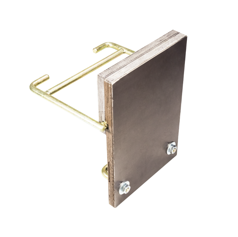 Навесной транец в Грозном