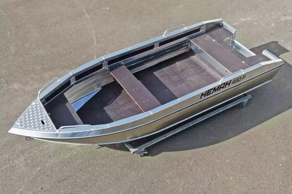 Алюминиевая лодка  Неман-480 Р в Грозном