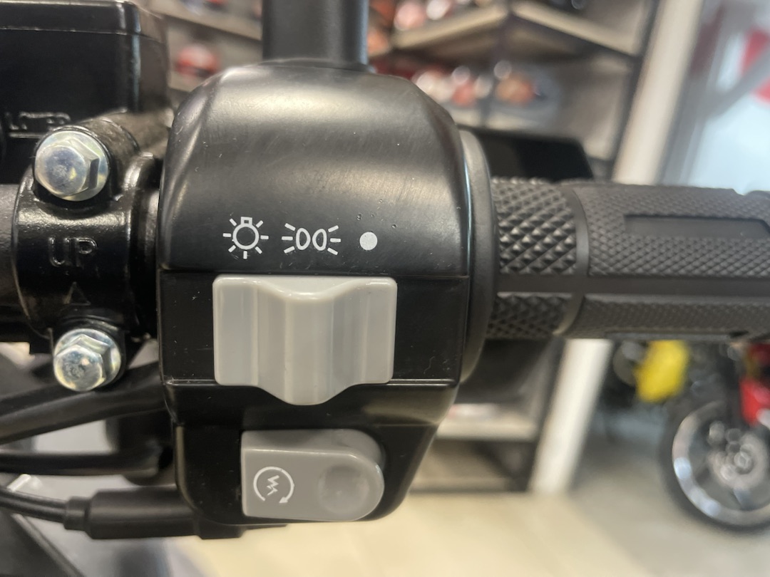 Скутер PROMAX STALKER ARMY 240(49) в Грозном