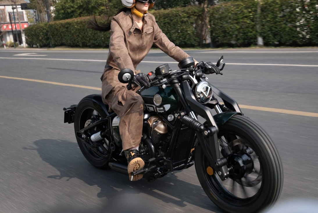 Мотоцикл Benda Napoleon 250 в Грозном