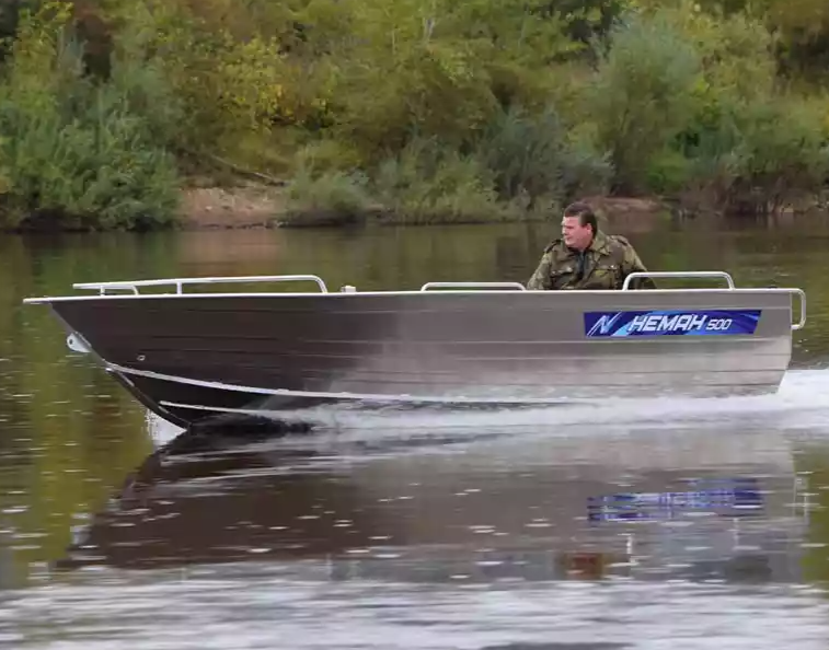 Алюминиевая лодка Неман-500 P в Грозном