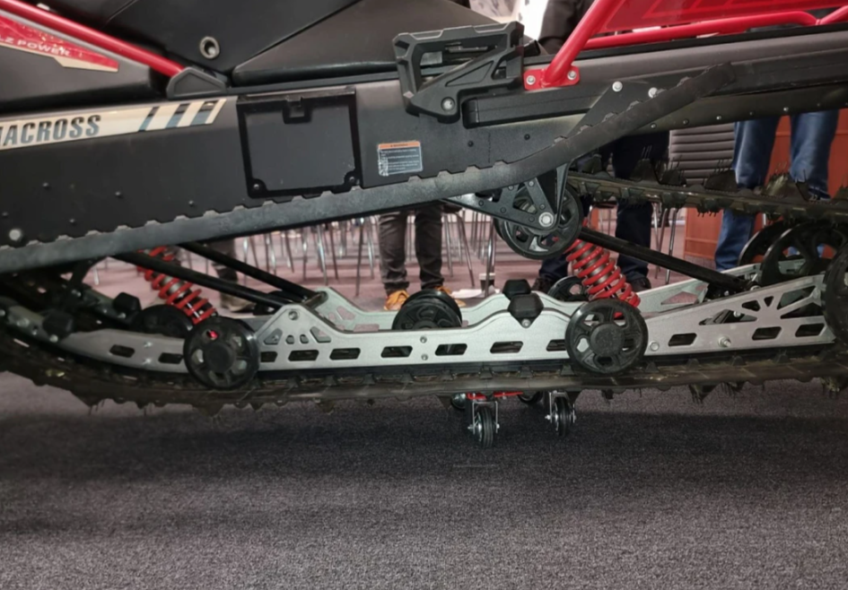 Снегоход AODES Siberiacross 1000 WT 508mm LCD 6.8 в Грозном