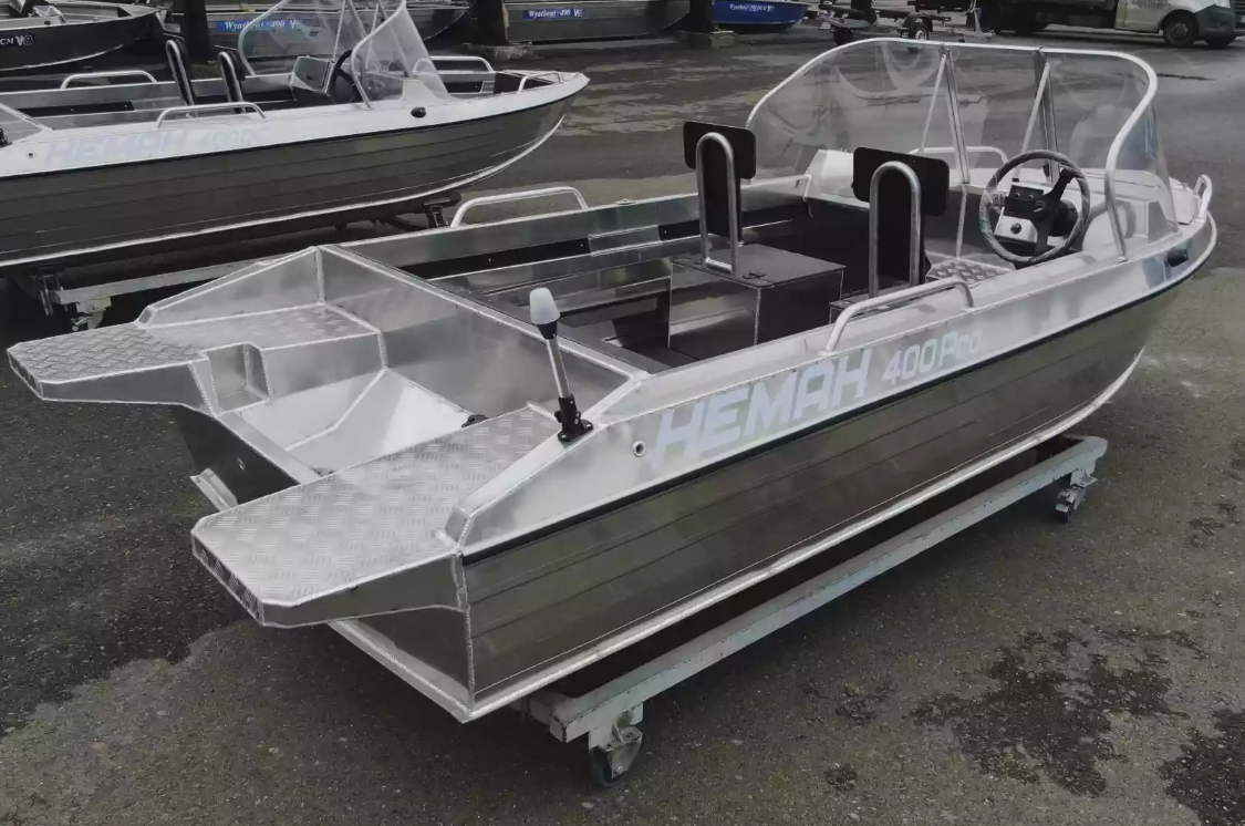 Алюминиевая лодка  Neman-400 PRO в Грозном