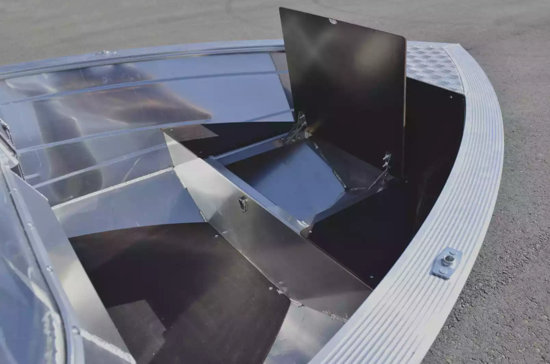 Алюминиевая лодка  Неман-400 DCM в Грозном