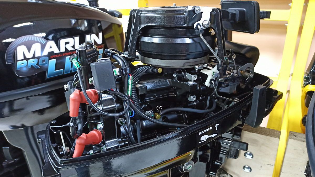 КОМПЛЕКТ Лодка MISHIMO PRO 350 + ЛОДОЧНЫЙ МОТОР MARLIN MP 9.9 (20) AMHS PRO в Грозном