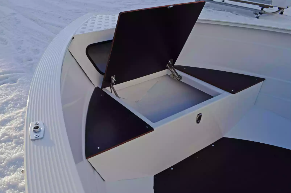 Алюминиевая лодка Неман-400 С в Грозном