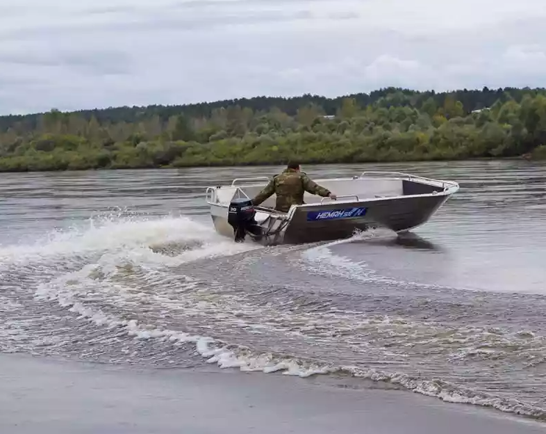 Алюминиевая лодка Неман-500 P в Грозном