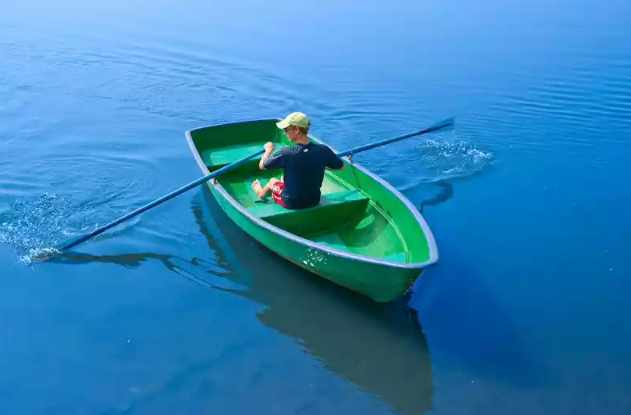 Стеклопластиковая Лодка Голавль в Грозном
