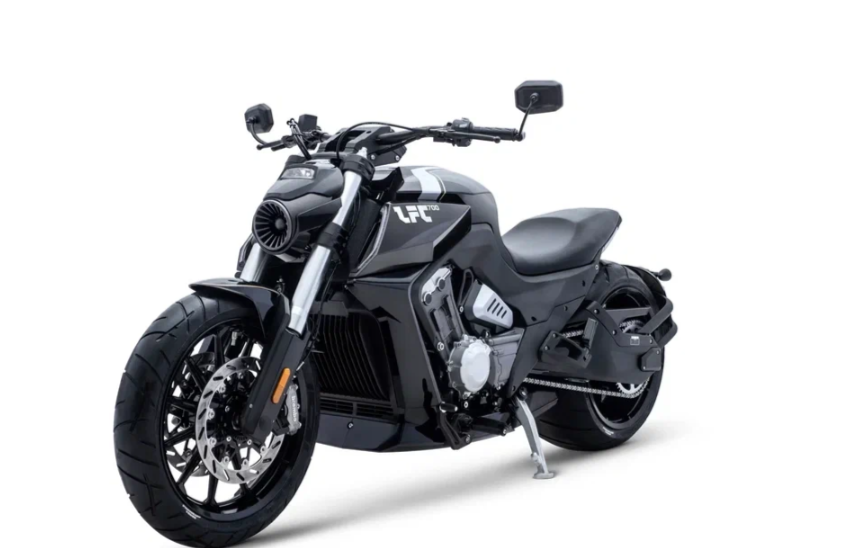 Мотоцикл Benda LFC 700 в Грозном