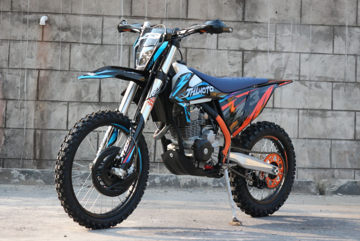 Мотоцикл JHLMOTO JHL Z3 CB250 (172FMM-3A) в Грозном