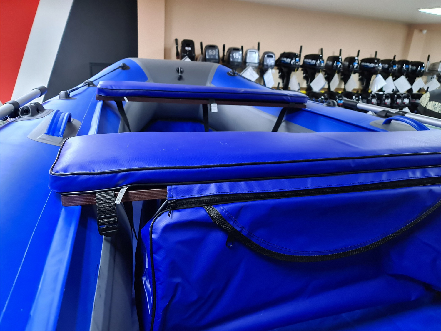 КОМПЛЕКТ МЯГКИХ НАКЛАДОК С СУМКОЙ ДЛЯ ЛОДОК 90Х20 СИНИЙ в Грозном