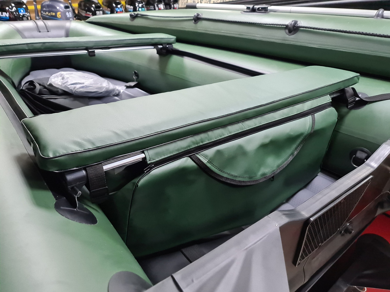 КОМПЛЕКТ МЯГКИХ НАКЛАДОК С СУМКОЙ ДЛЯ ЛОДОК 110Х20 ЗЕЛЕНЫЙ в Грозном