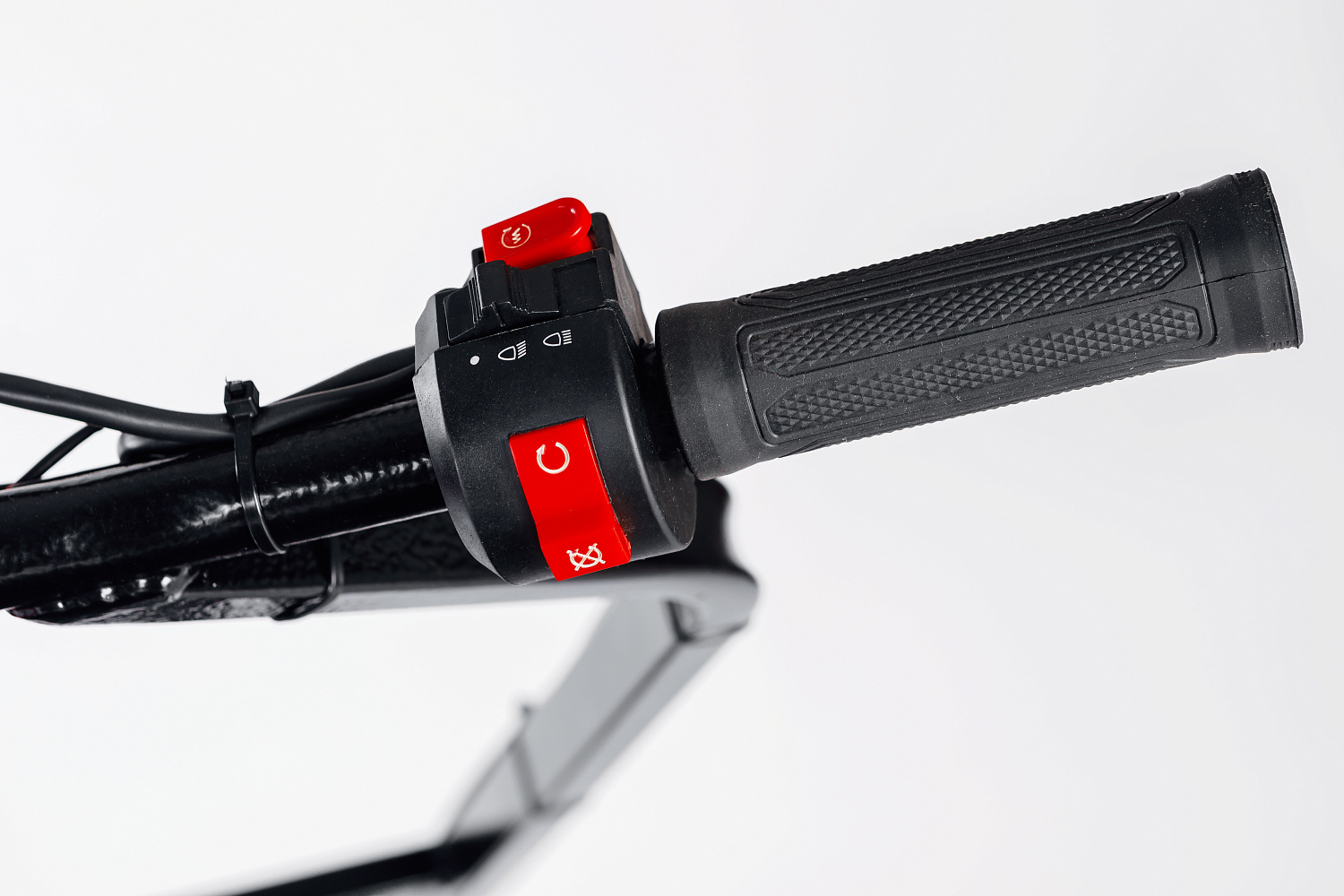 МОТОБУКСИРОВЩИК IKUDZO LONG 2.0 1700/500 EKR20 в Грозном